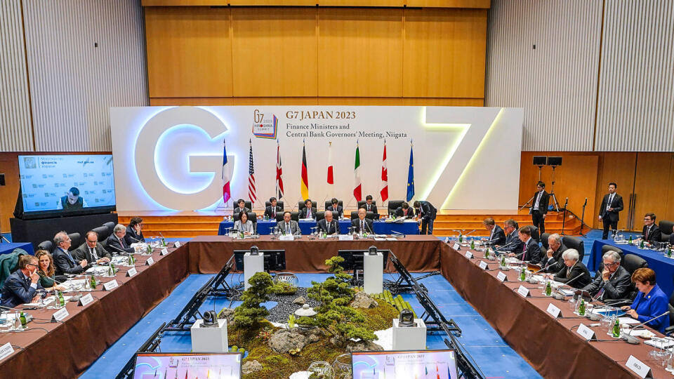 Finanční lídri G7 varovali pred nárastom globálnej ekonomickej neistoty