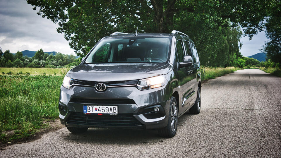 Toyota
Proace City Long
1.5 D-4D EAT8