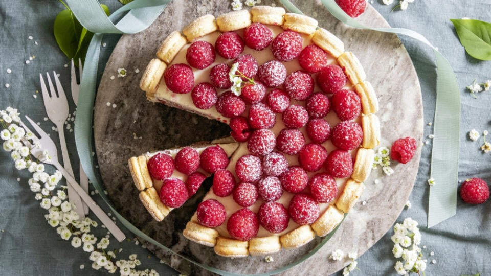 MALINOVÁ TIRAMISU TORTA