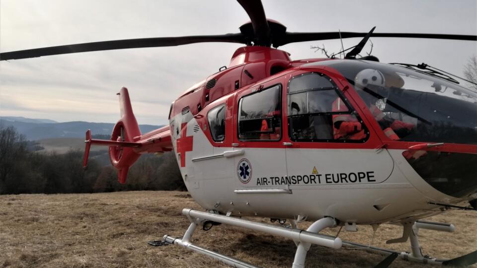 Vrtuľník leteckej záchrannej služby Air - Transport Europe (Ilustračné foto)