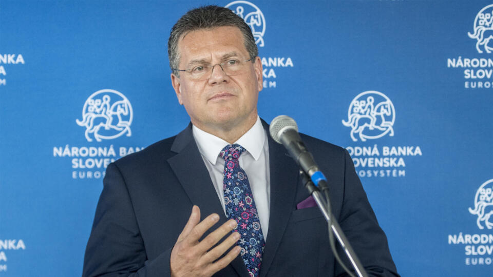 Na snímke podpredseda Európskej komisie pre medziinštitucionálne vzťahy a strategický výhľad Maroš Šefčovič počas tlačovej konferencie na tému: