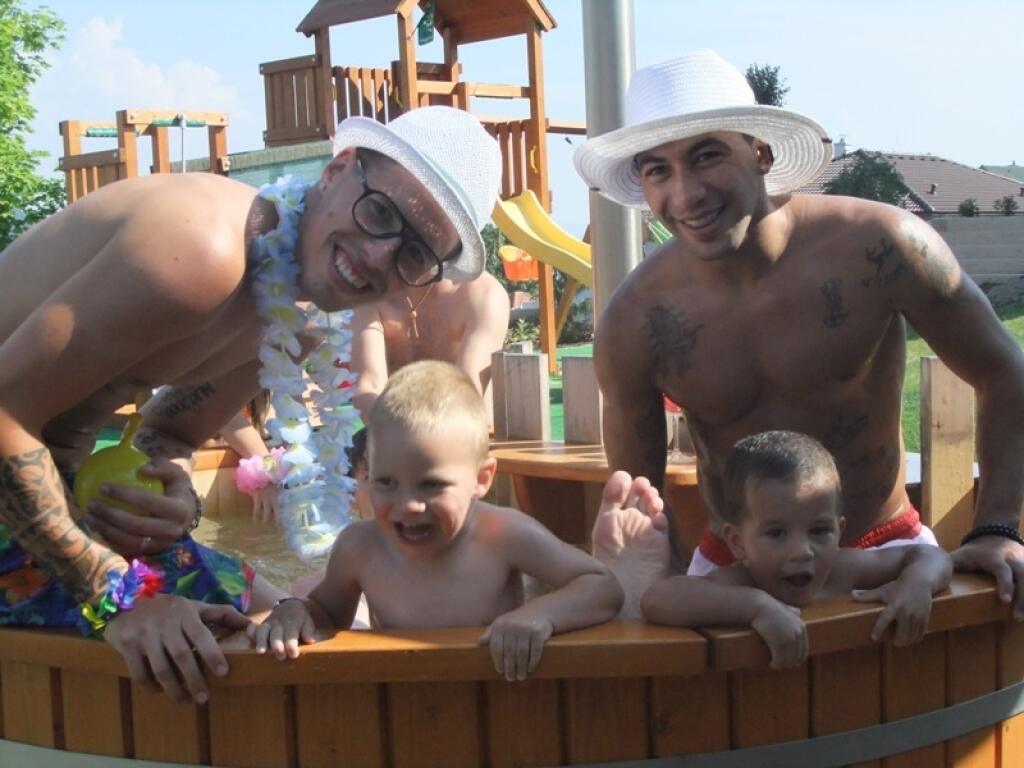 Marek a manžel jej sestry Mišky Walter sú výborní kamaráti. Aj toto leto sa stretli na Slovensku.
