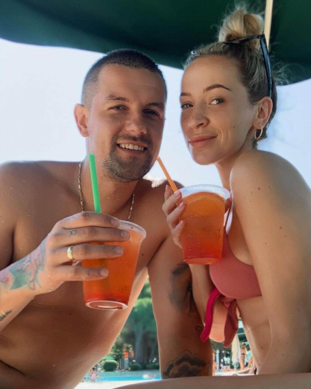 Dominika Mirgová s manželom Petrom.