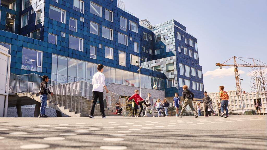 Copenhagen International School.