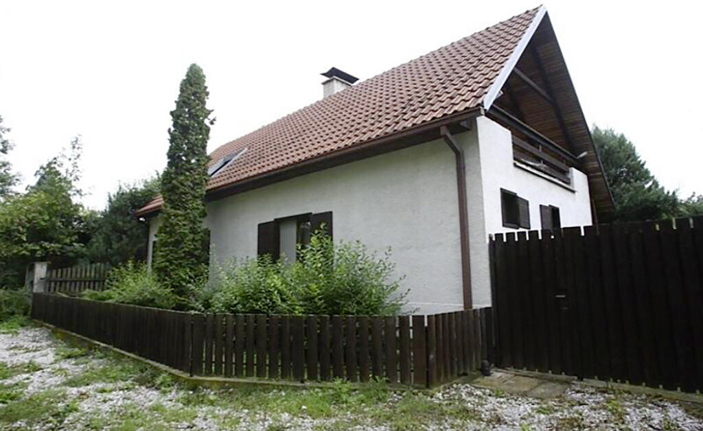 Bol veľkým chalupárom. Trávil tu väčšinu svojho voľného času.