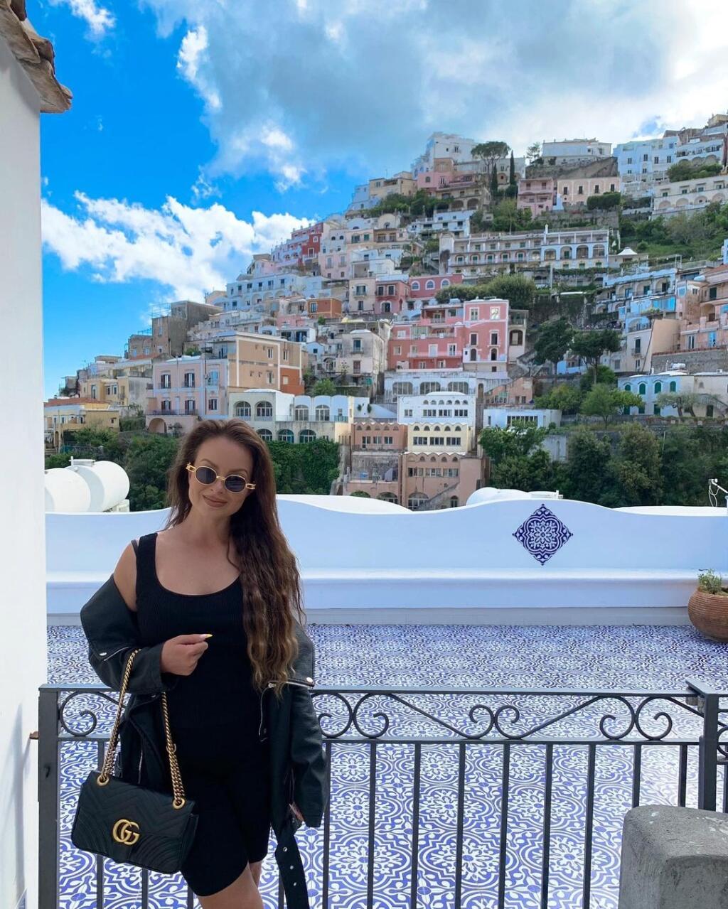 Veronika Nízlová sa pýši sexi postavičkou.