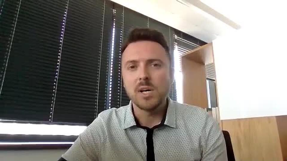 Backstage: Prečo sa motor ekonomiky začína zadrhávať
