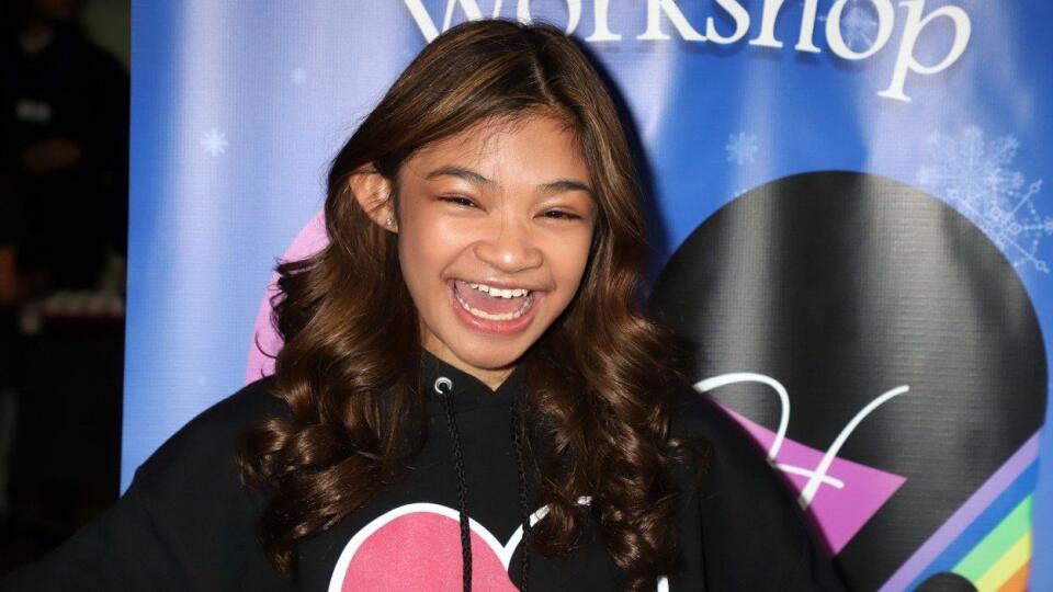 Angelica Hale