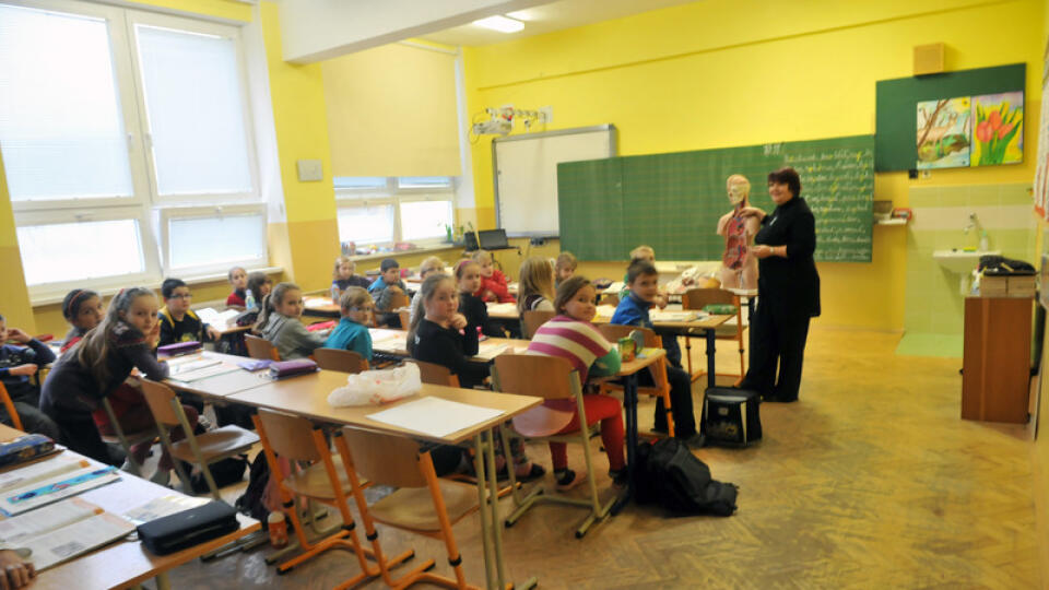 Žiaci, ktorí bez ospravedlnenia vynechali viac ako 15 vyučovacích hodín za mesiac, tak väčšinou robili úmyselne.