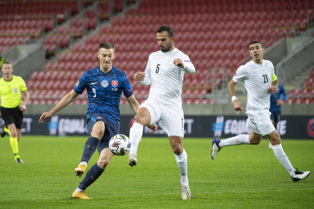 Róbert Boženík v zápase proti Izraelu.