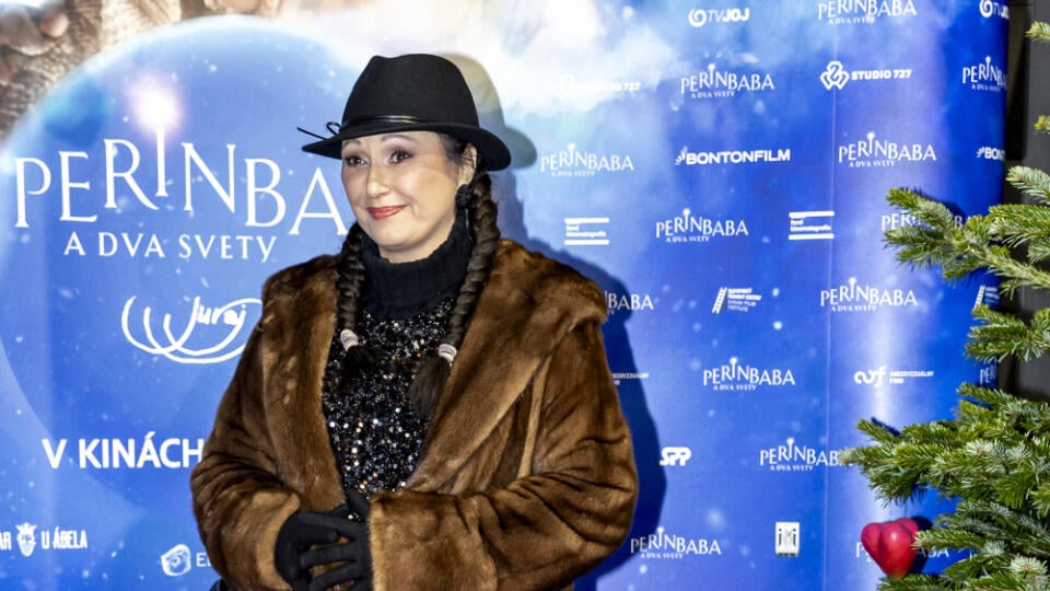 Premiéra filmu Perinbaba a Dva svety. Na snímke je Janette Jakubisková. 