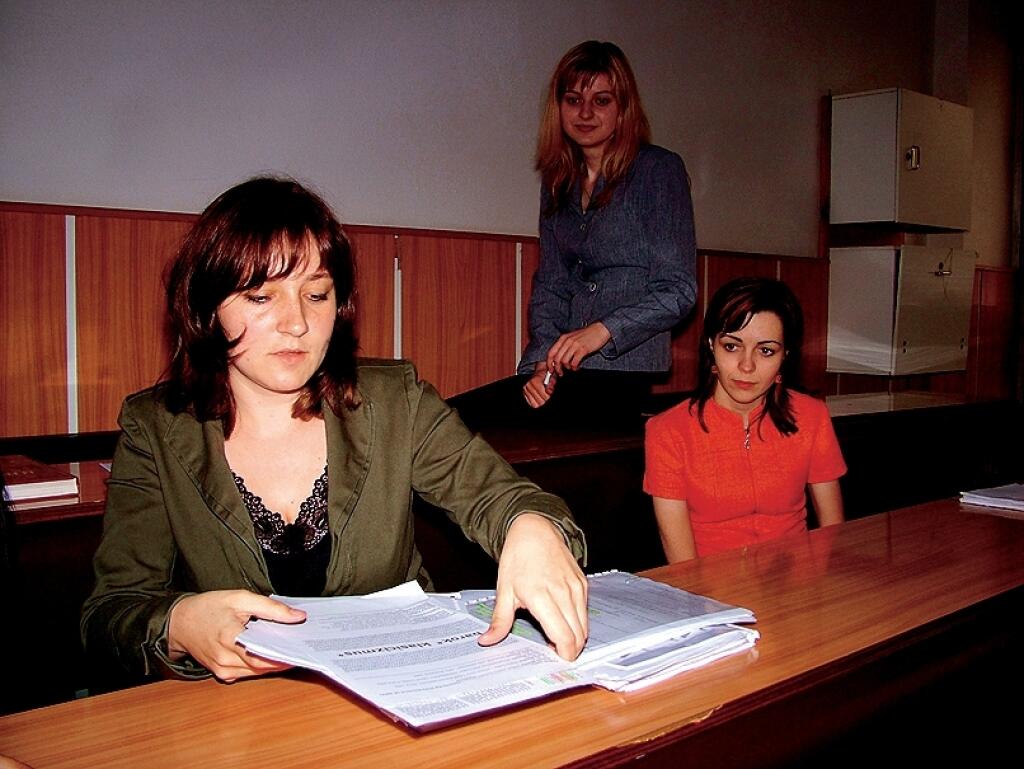 Katarína Koščová, slovenská SuperStar, speváčka, skúšky
foto : Milan Grejták
uverejnené Šarm 24/2006
pôvodný súbor:koscova.eps