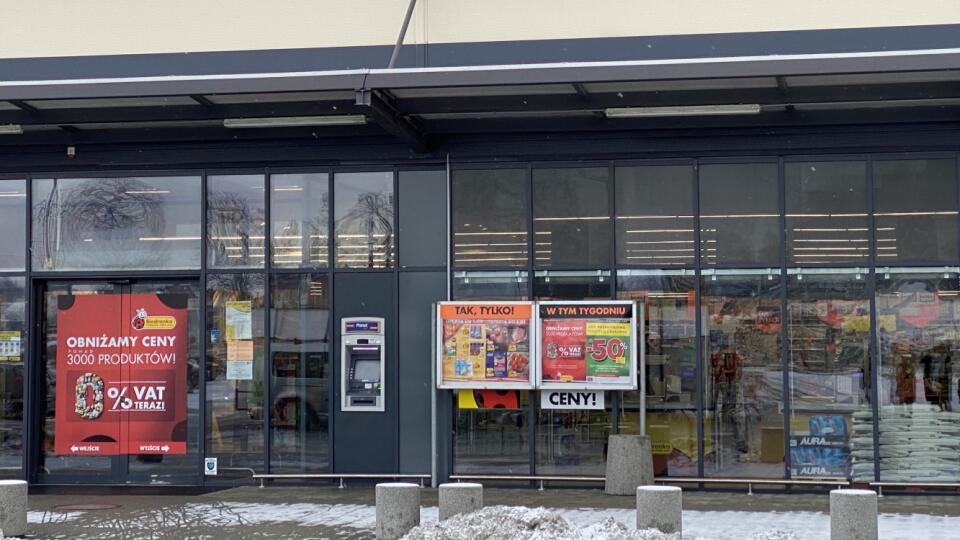 Do siete holandských maloobchodných chodia ľudia z prihraničných oblastí s Poľskom nakupovať už roky. Tento obchod je v Krosne, pri vjazde do mesta v smere od hranice na pravej strane. Nedá sa minúť.