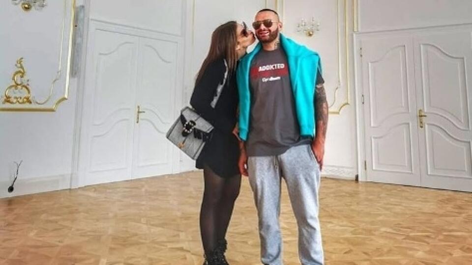 Od dnešného dňa sú oficiálne svoji.
