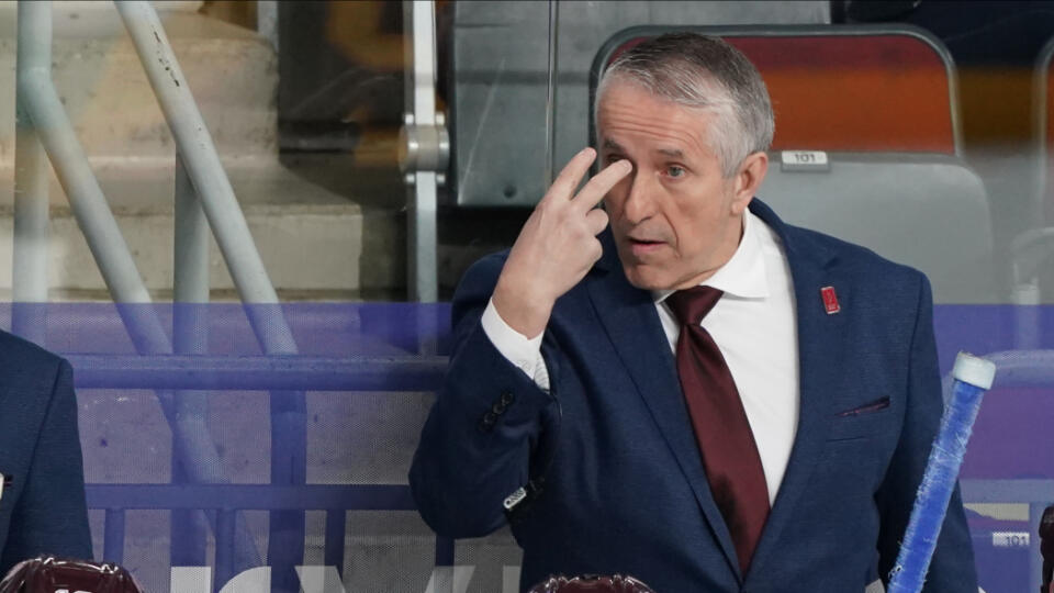 Legendárny kanadský tréner Bob Hartley viedol v minulosti aj lotyšskú hokejovú reprezentáciu.