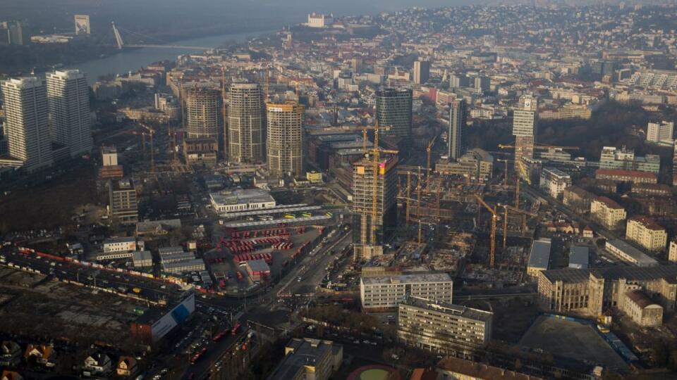SR Bratislava Doprava Premávka Obmedzenia BAX