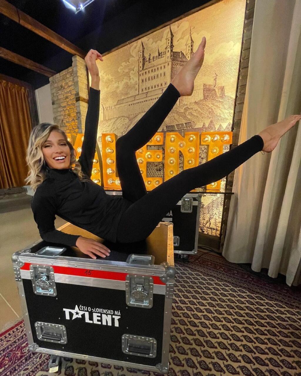 Jasmina Alagič ako moderátorka talentu.