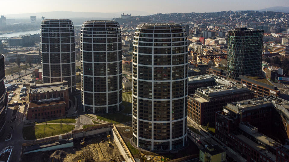 skypark, bratislava, dron
