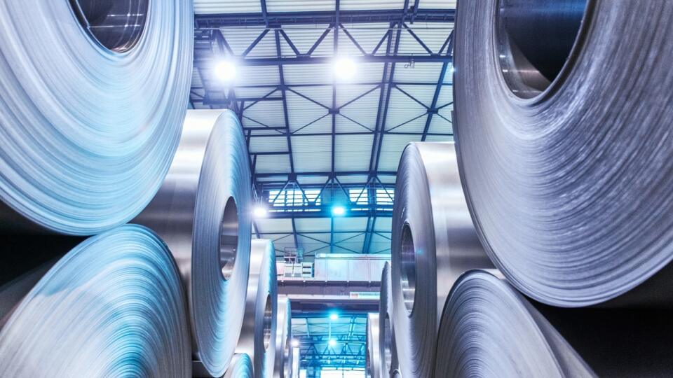 Coils im Lager- Lieferprogramm