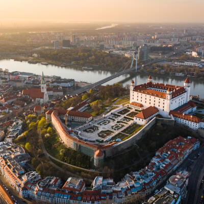 Tajomný poklad v centre Bratislavy: Roky chátrajúce miesto otvorili pre verejnosť! FOTO