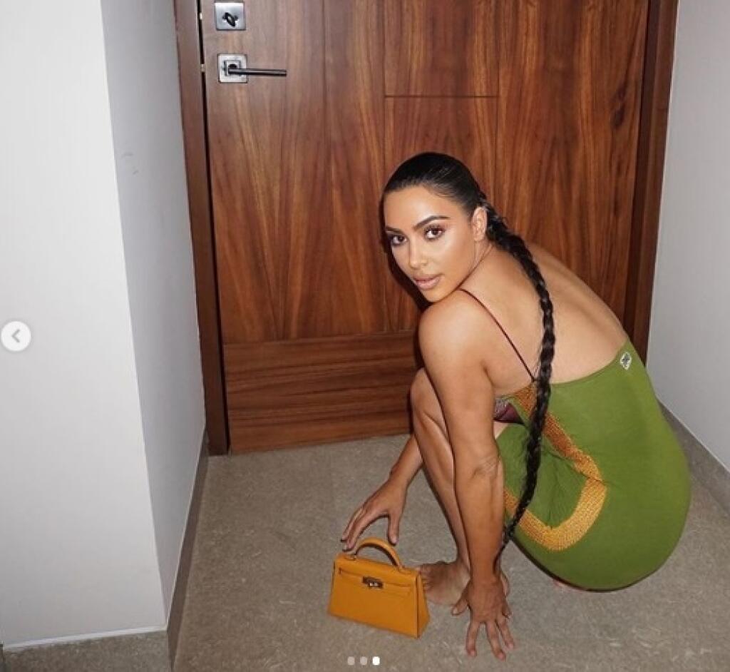 Kim Kardashian už sleduje 170 mil. fanúšikov.