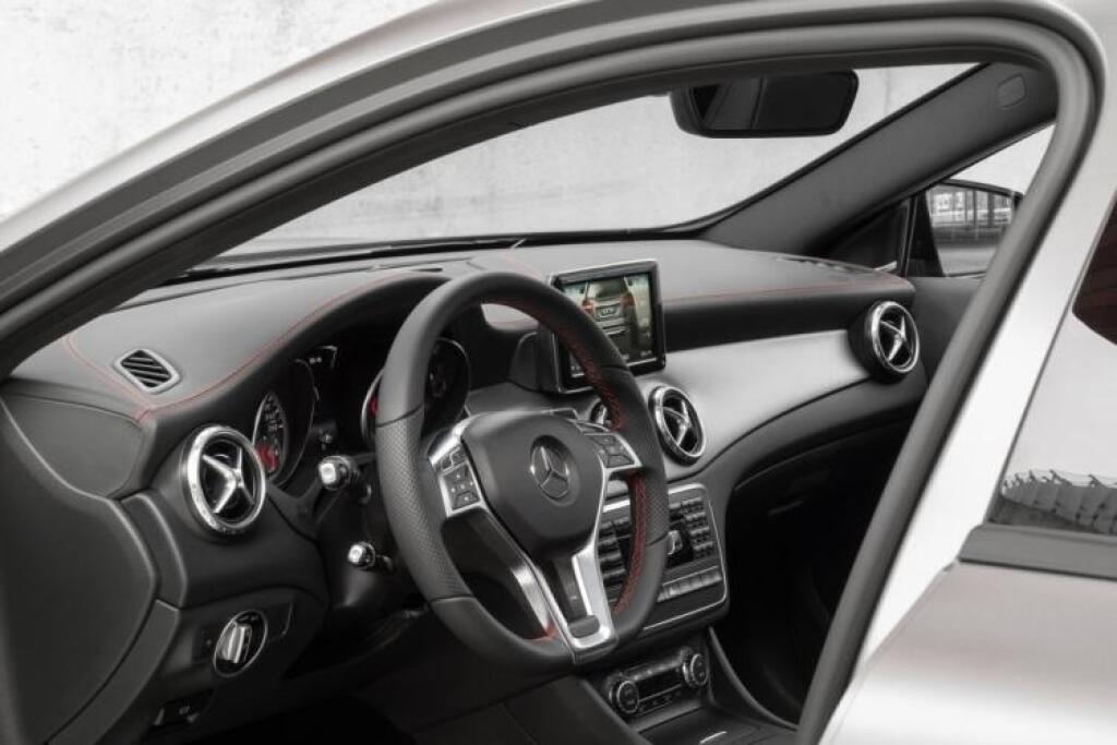 TREND test Mercedes-Benz GLA 220 CDI 4Matic