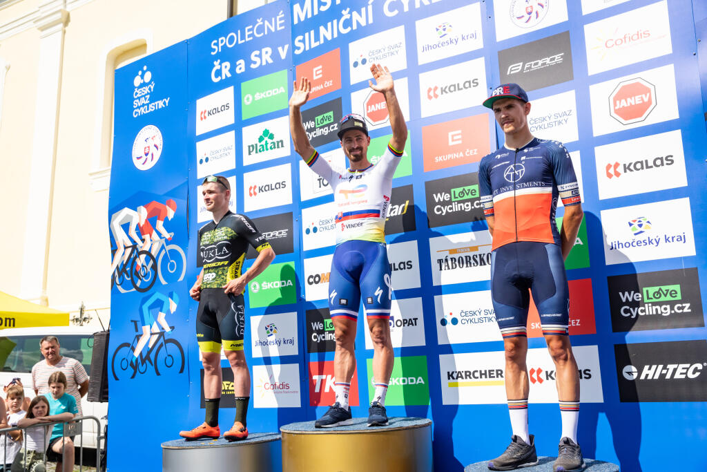 Spoločné Majstrovstvá Slovenska a Česka v cestnej cyklistike. Na snímke je Peter Sagan.