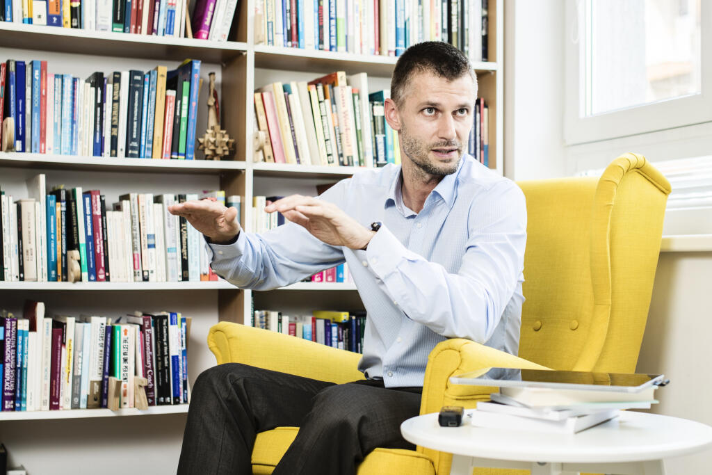 Lukáš Bakoš, Maxman Consultants