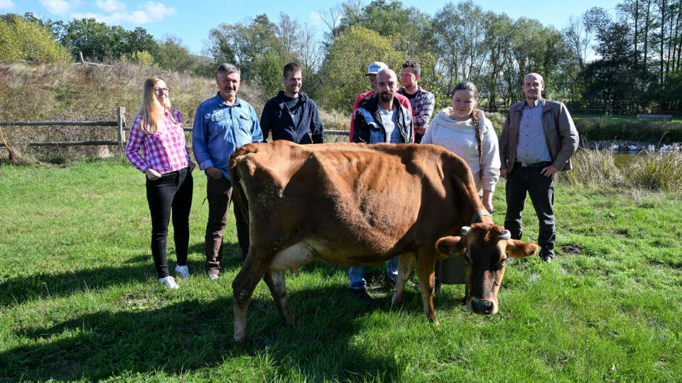 Na Hradnej pri Očovej sa stretli farmári z celého Slovenska s rovnakým problémom.