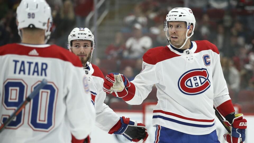 Obranca Montrealu Canadiens Shea Weber si nezahrá v hokejovej NHL štyri až šesť týždňov.