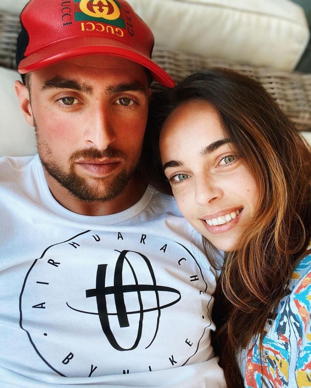 Robo a Zuzana tvoria pár už niekoľko rokov, spolu vychovávajú dvoch synov, ktorí akoby nášmu futbalistovi z oka vypadli.