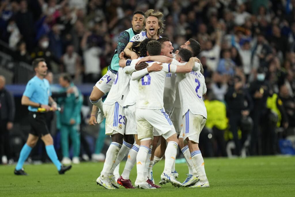 Semifinálová odveta Ligy majstrov medzi Realom Madrid a Manchestrom City priniesla infarktové vyvrcholenie.