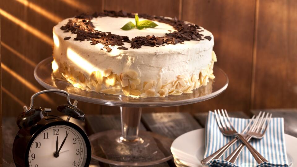 Hrnčeková torta s nátierkovým maslom