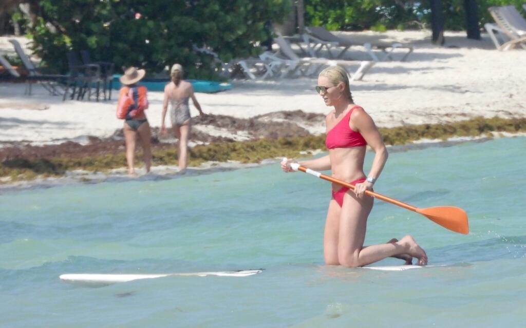 Lindsey má aj po kariére vymakané telo, ktoré jej mnohí môžu len závidieť.