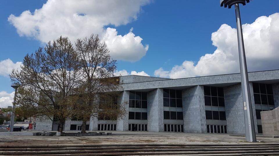 Dom odborov Istropolis