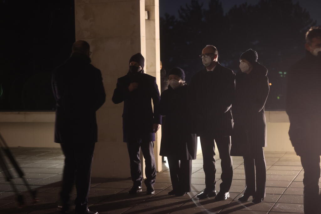 Najbližší pozostalí po Jozefovi Venglošovi prijímali vyjadrenie úprimnej sústrasti.
