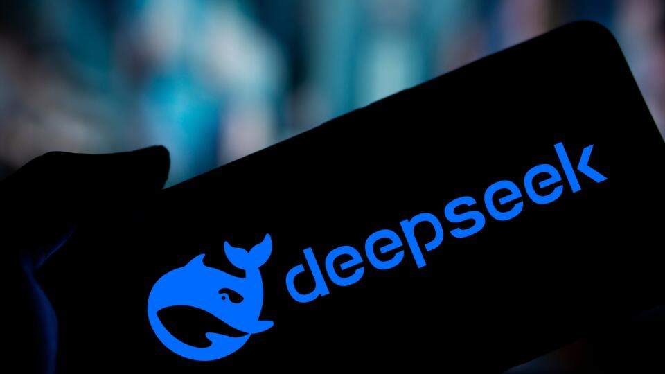 Dhaka,,Bangladesh-,09,Nov,2024:,Deepseek,Ai,Logo,Is,Displayed