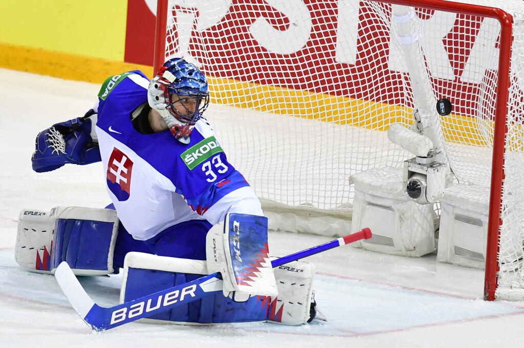 Július Hudáček po prílete na Slovensko skritizoval realizačný tím a ukončil reprezentačnú kariéru.