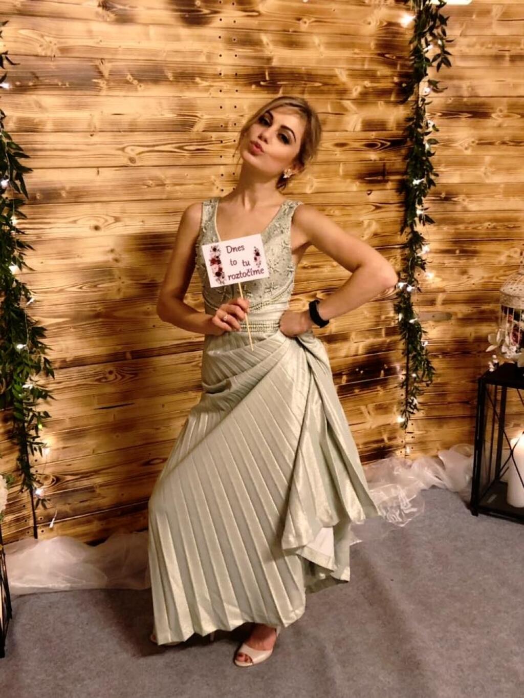 Niekdajšie finalistka súťaže SuperStar sa možno stane hovorkyňou premiéra Igora Matoviča.