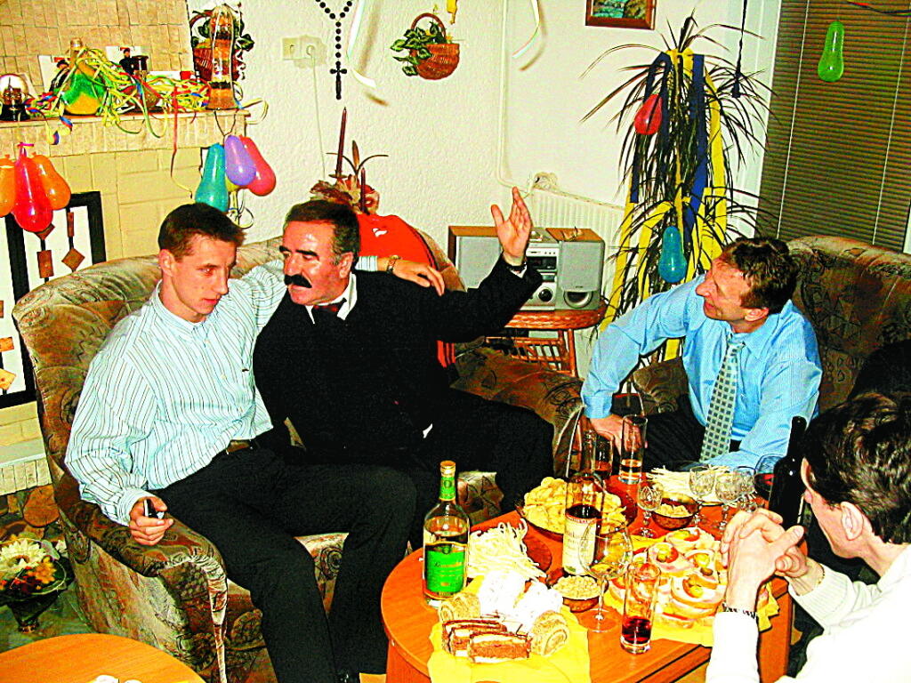 Mintál Marek, Kazík Róbert