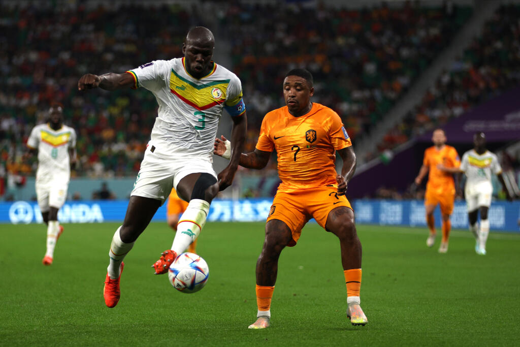 Kalidou Koulibaly sa narodil vo Francúzsku, no stopér londýnskej Chelsea reprezentuje Senegal.