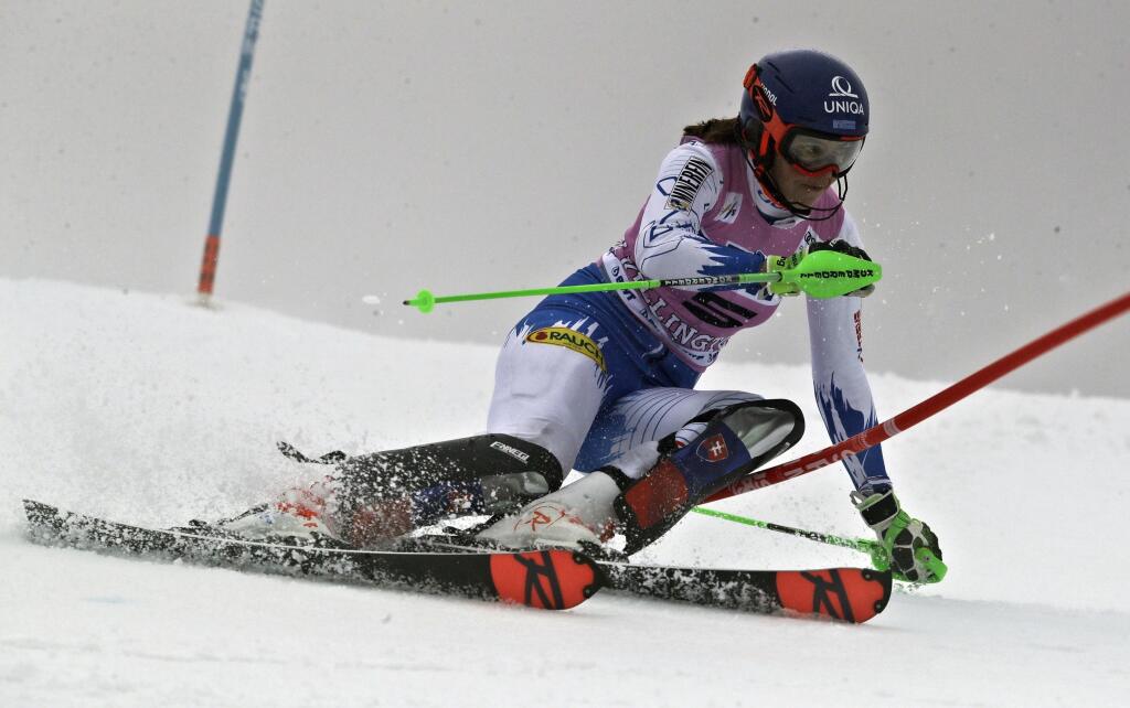 Fantastická Vlhová opäť na bedni: Slovensku prešprintovala len suverénna Shiffrinová