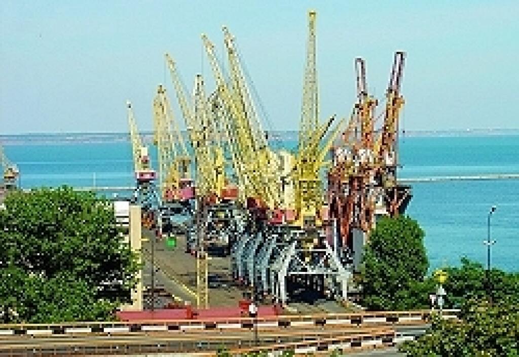 Európskym prístavom neohrozene kraľuje Rotterdam
