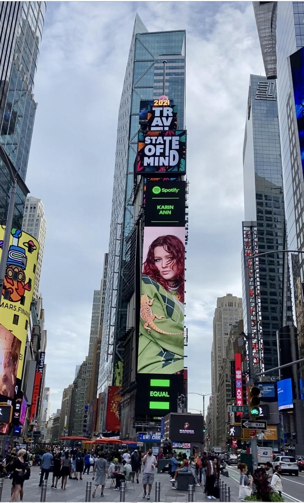 Slovenská speváčka na bilboarde v New Yorku? To je úspech, aký sa len tak nevidí