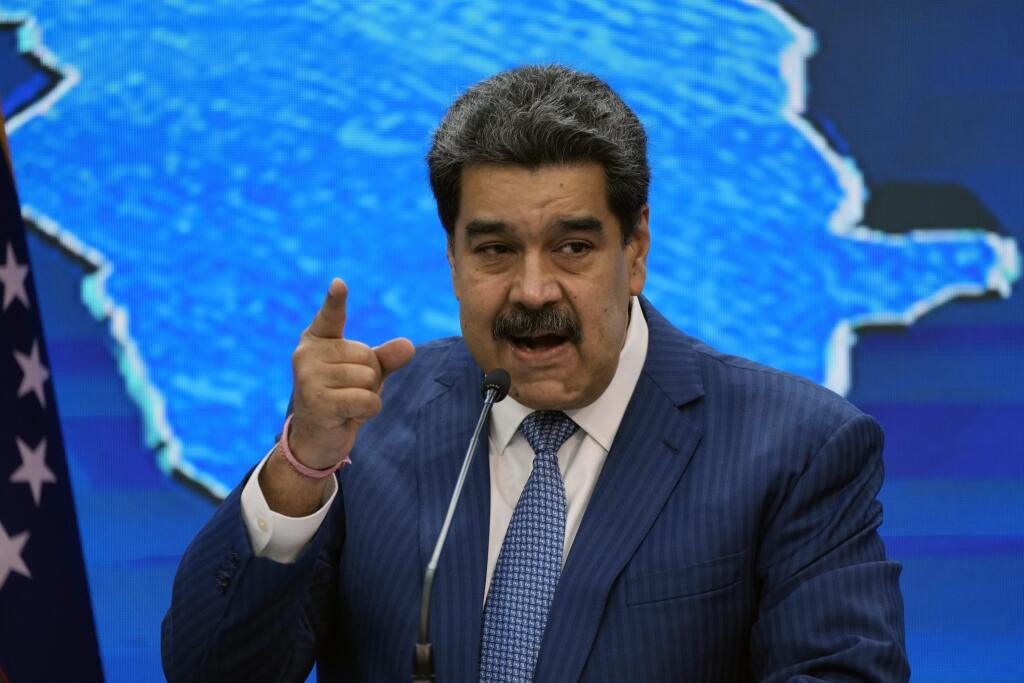 WA 34 Caracas - Venezuelský prezident Nicolás Maduro počas tlačovej konferencie v Caracase v pondelok 16. augusta 2021. FOTO TASR/AP   

Venezuelan President Nicolas Maduro gives a press conference at Miraflores presidential palace in Caracas, Venezuela, Monday, Aug. 16, 2021. (AP Photo/Ariana Cubillos)