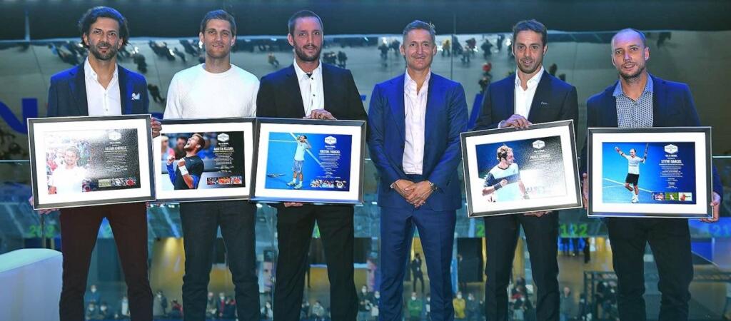 Zľava Julian Knowle, Martin Kližan, Viktor Troicki, zástupca ATP Andrea Gaudenzi, Paolo Lorenzi a Steve Darcis.