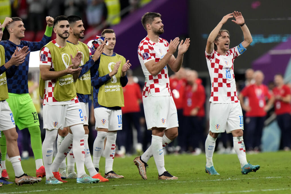 Futbalové Majstrovstvá sveta 2022 v Katare pomaly, ale isto začínajú vrcholiť. Svetový šampionát je úplne iný, ako sme boli zvyknutí.