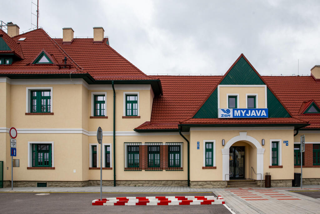 Na snímke je areál železničnej stanice Myjava, v ktorej blískosti prišiel o život Kristián Karika.