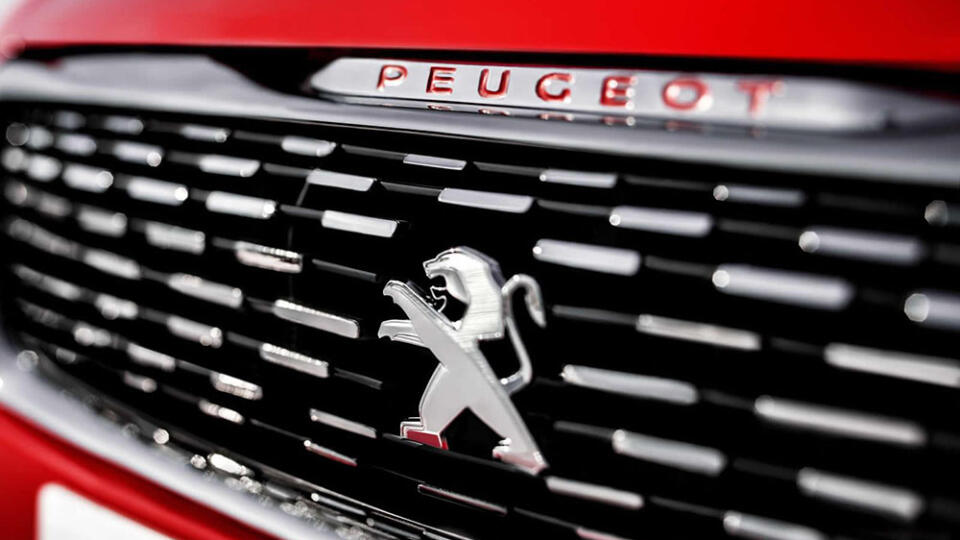 Peugeot 308 R - ako koncept prišiel so zaujímavou maskou chladiča