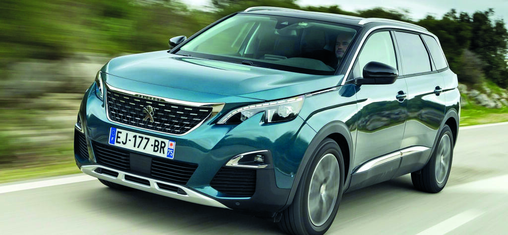 3 proti Peugeot 5008 BlueHDI 150 